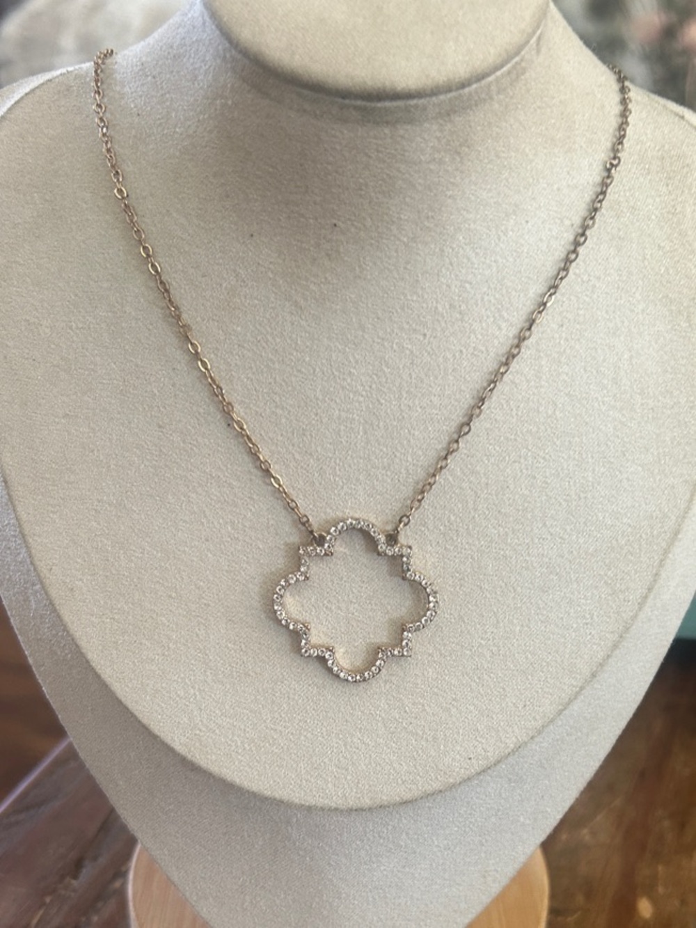 & Other Stories Gold Crystal Quatrefoil Necklace